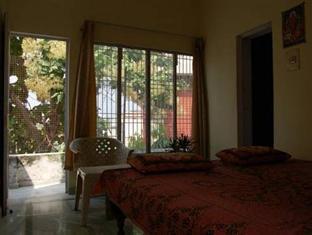 Maruti Guest House Varanasi Ngoại thất bức ảnh