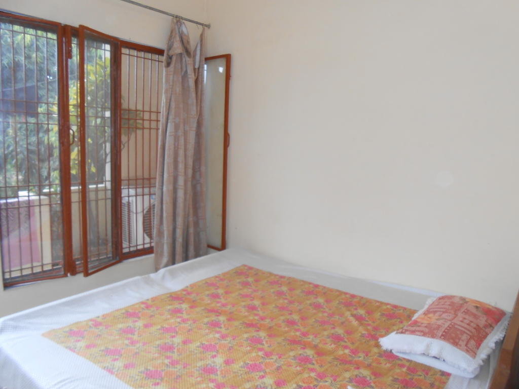 Maruti Guest House Varanasi Ngoại thất bức ảnh
